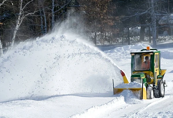Benefits of Hiring Expert Snow Removal Services in Ammon, ID